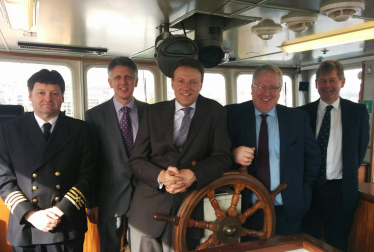 Cap David Redgrave, Rob Goldsmith, Derek  Thomas, Patrick McLoughlin, Andrew May